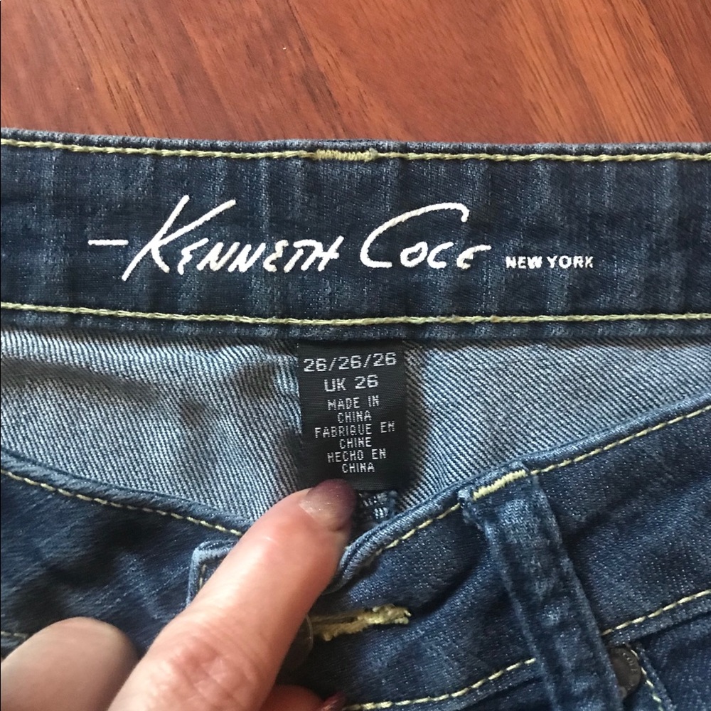 Kenneth Cole - Picture 3 of 5